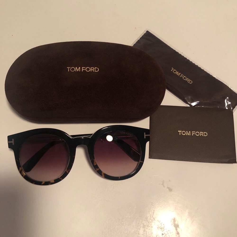 Tom Ford - BRAND NEW Sunglasses. Never worn!!!!
